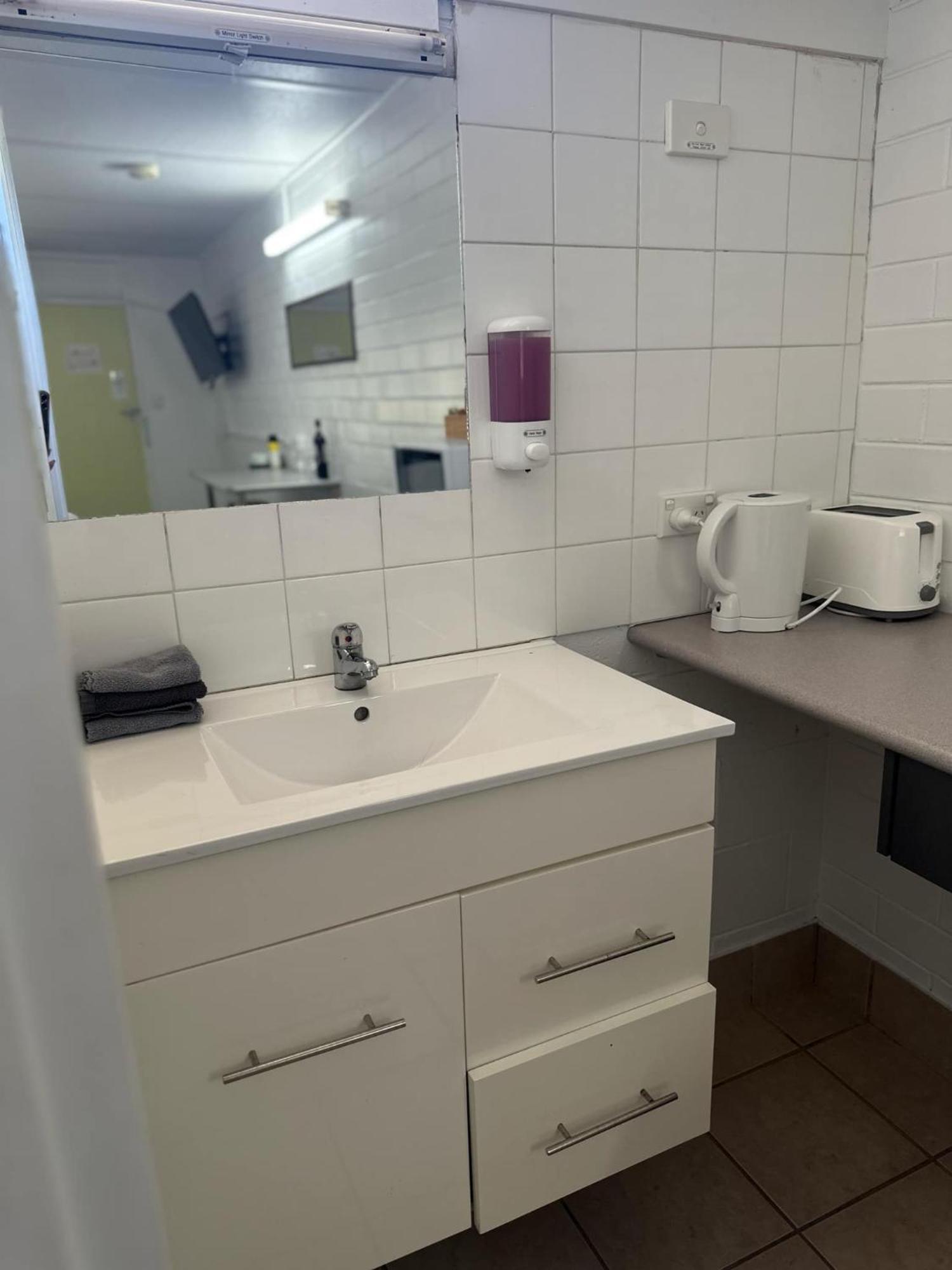 24Hourcheck-In- Bridgewater Motel-Victoria-Australia Bridgewater On Loddon 外观 照片